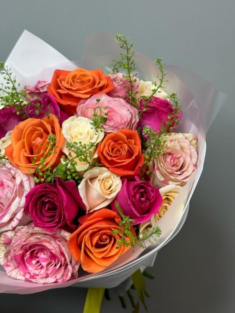 Букет Нежное ассорти с розами (3)