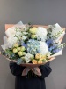 Букет Милагрес с гортензией, дельфиниумом и сиренью (2)