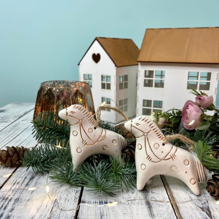 Фарфор лошадка (1)