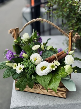 Композиция Матильда с лотосом и ароматной маттиолой (4)