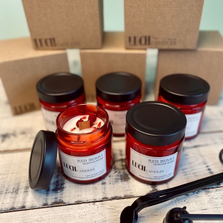 LUCHcandles Аромасвеча 50-33 Красная ягода 200мл (1)